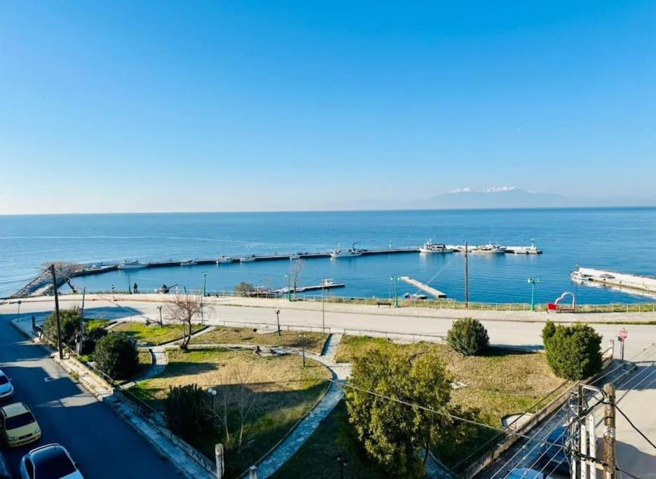 Panorama Penthouse Apartment Nea Kallikrateia Exterior photo